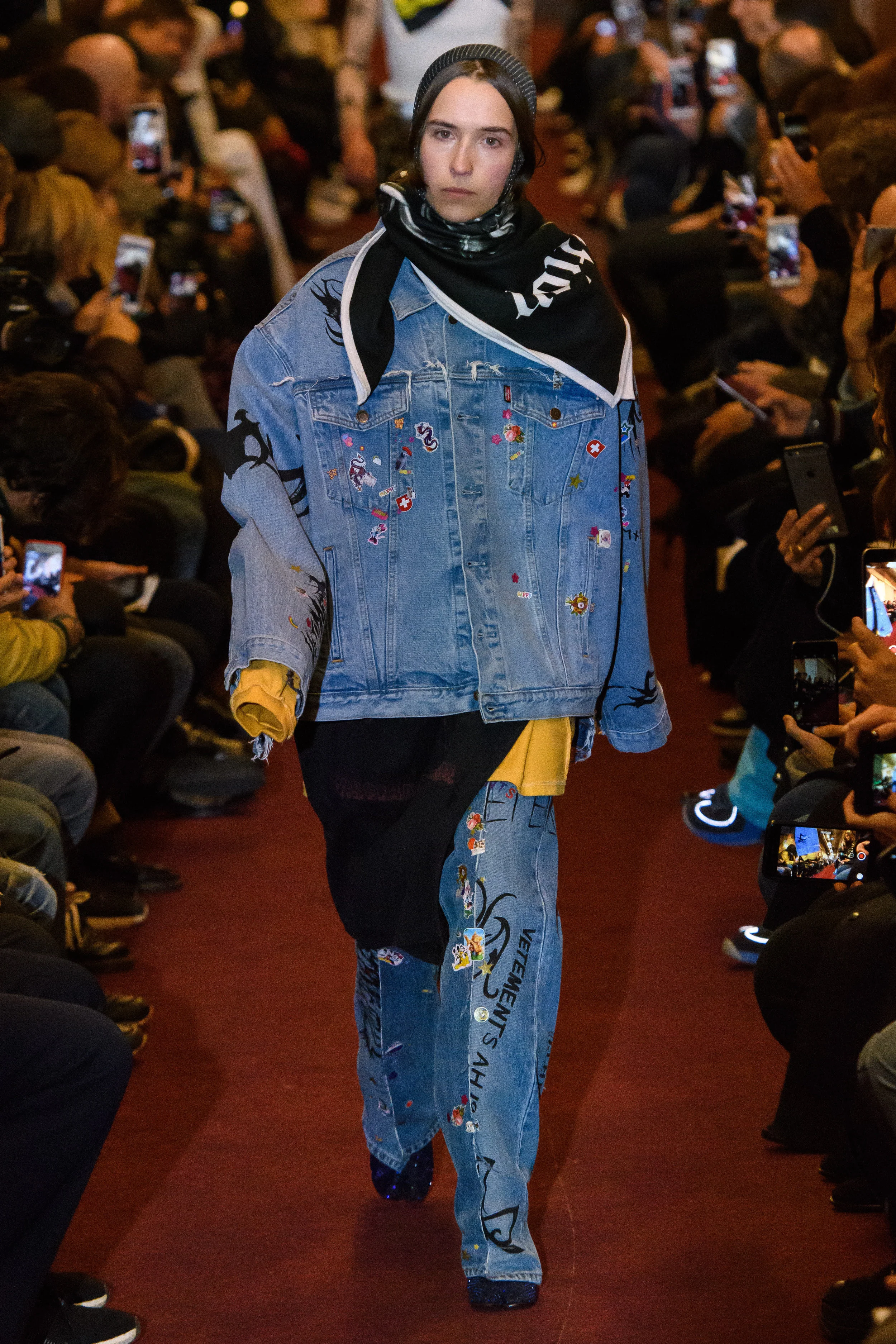 Levi's top fall 2019